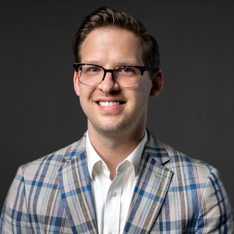 Chip Stapleton | Financial Reviewer